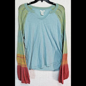 Sundance Blue Knit Top with Green and mauvey Sleeves